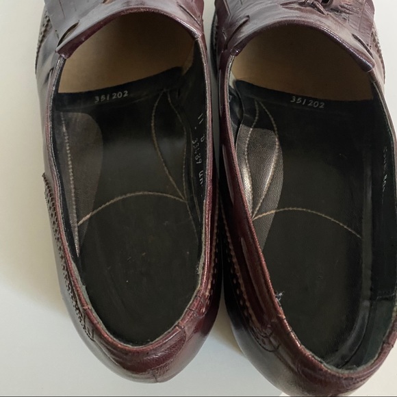 The Florsheim shoe wingtip burgundy shoes 11D - Picture 5 of 7